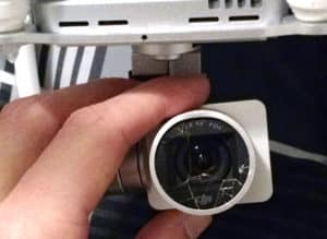 objectif de la caméra du drone cassé
