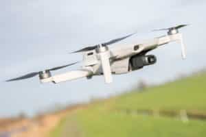 drone Dji mavic mini en vol