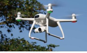 Drone Potensic Dreamer 4K en plein vol