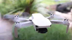 Dji-Mini-4K-en-plein-vol